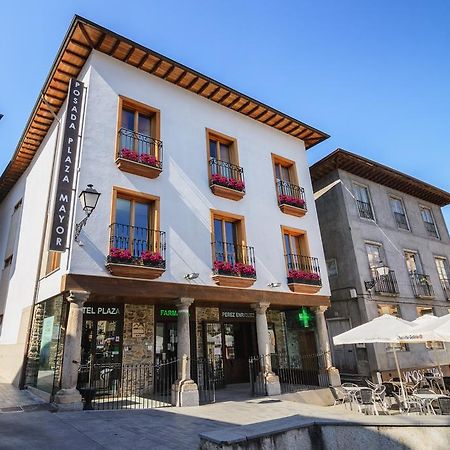Plaza Mayor Villafranca Del Bierzo Bagian luar foto